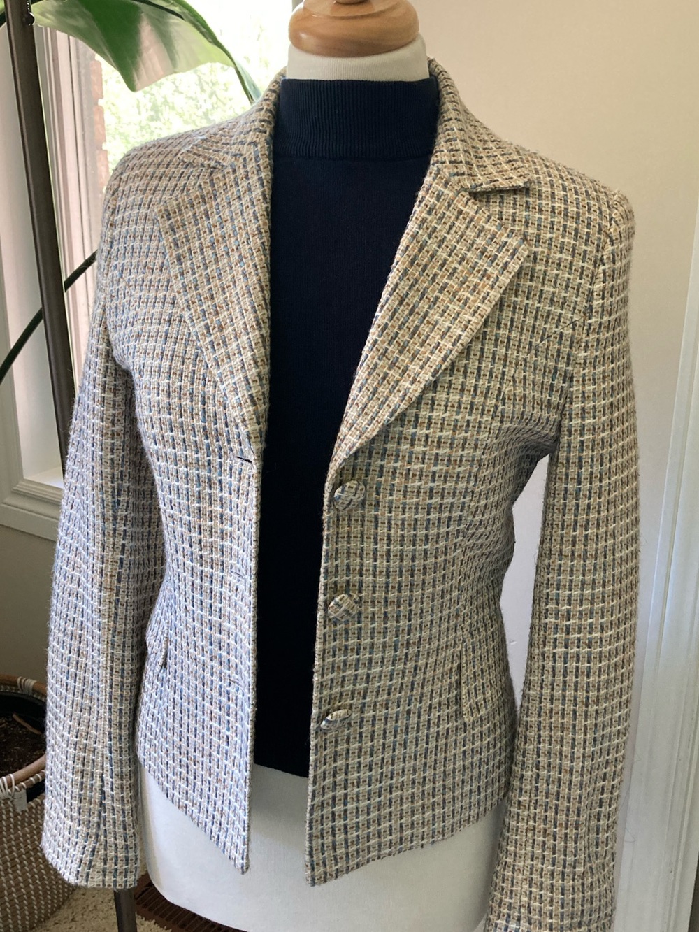 Spring-y tweed blue and tan blazer